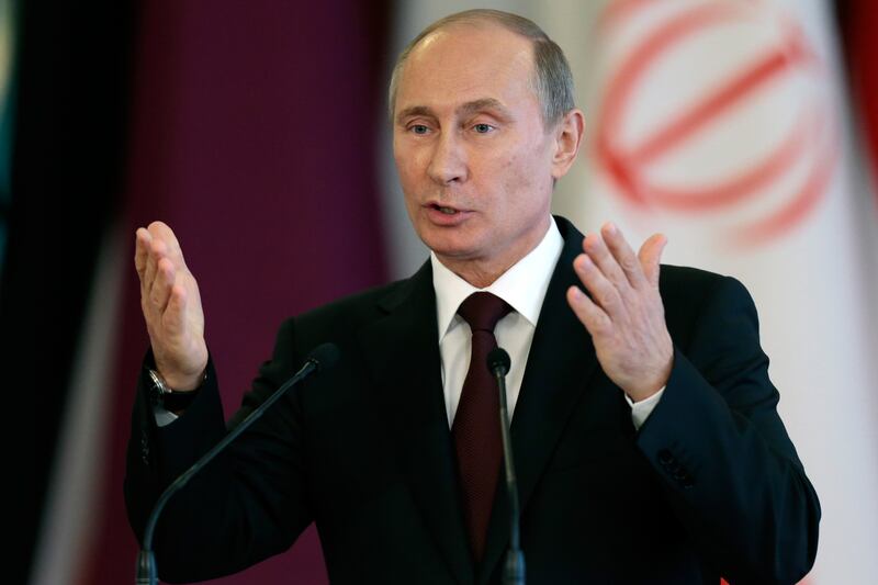 articles/2013/07/02/to-russia-with-love/130701-nemtsova-putin-tease_fxh5ui