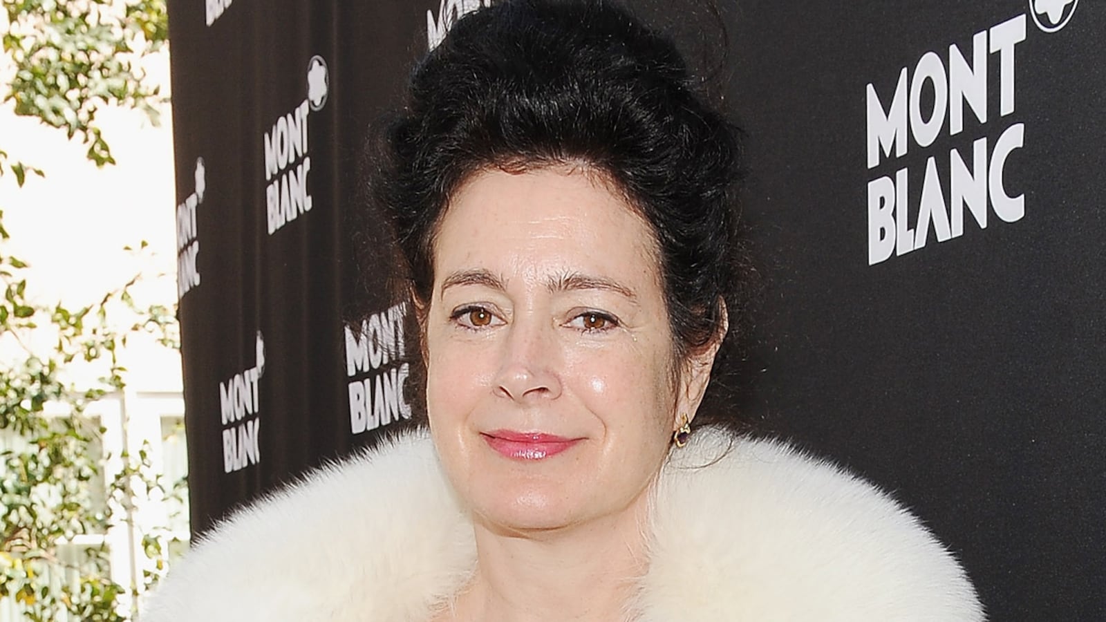 cheats/2012/02/28/sean-young-demands-apology-for-post-oscars-arrest/sean-young-arrested-at-oscars-party-fight-cheat_i86bjn