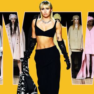 200213-nyfw-jacobs-fe-suikiana-tease-2_yb1ubo