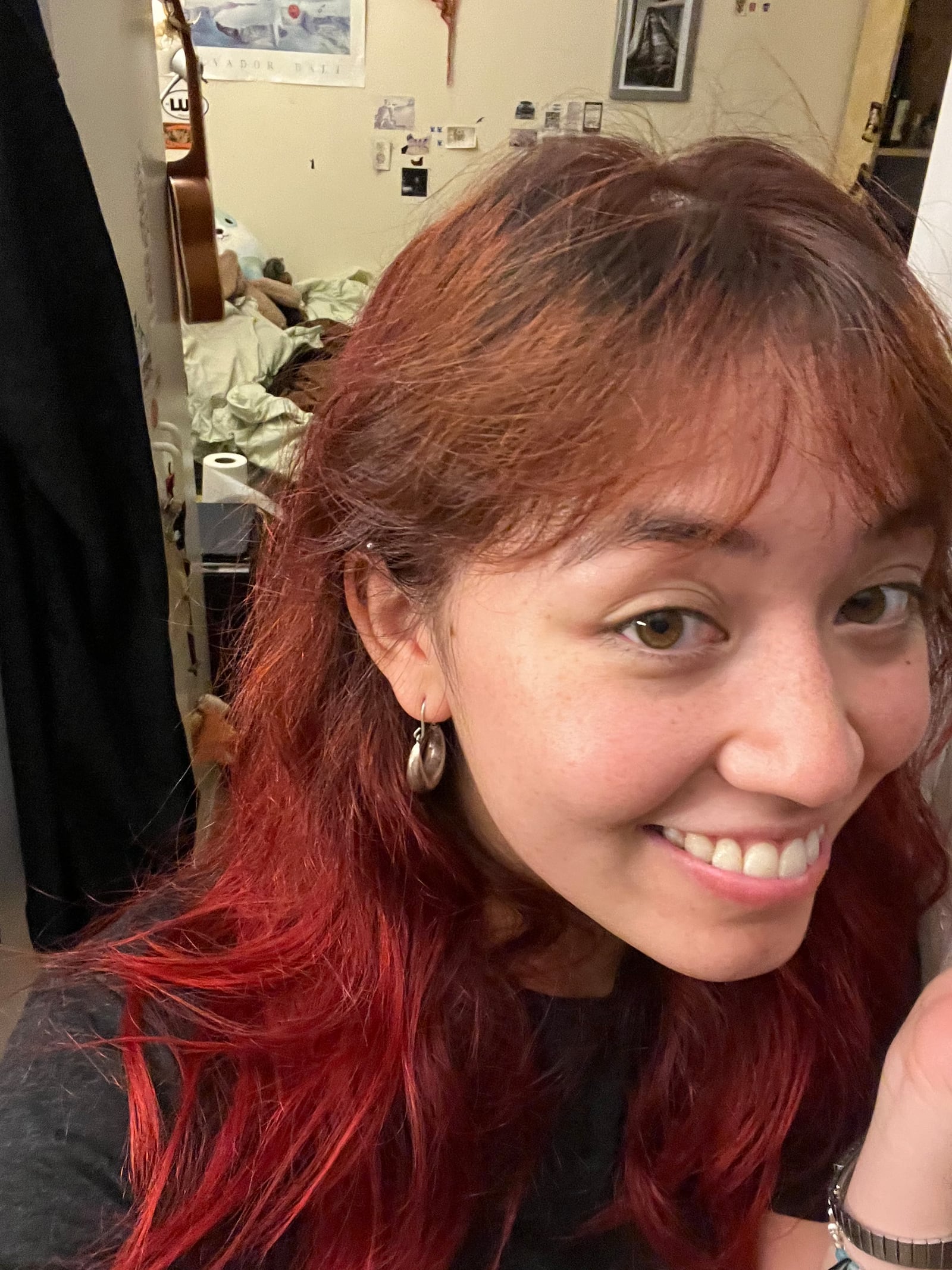 Amber's ratty, botched hair.