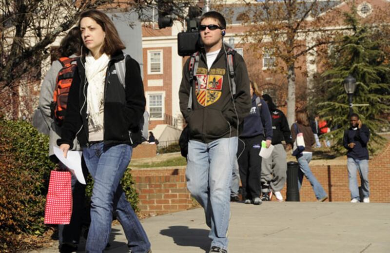 galleries/2009/12/13/the-decade-s-hottest-schools/hot-schools---university-of-georgia_rfrpt0