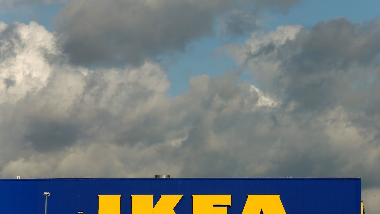 cheats/2016/12/22/ikea-to-pay-50-million-in-wrongful-death-settlement-collas-mcgee-ellis/161222-ikea-settlement-50million-cheat_ocbqkx