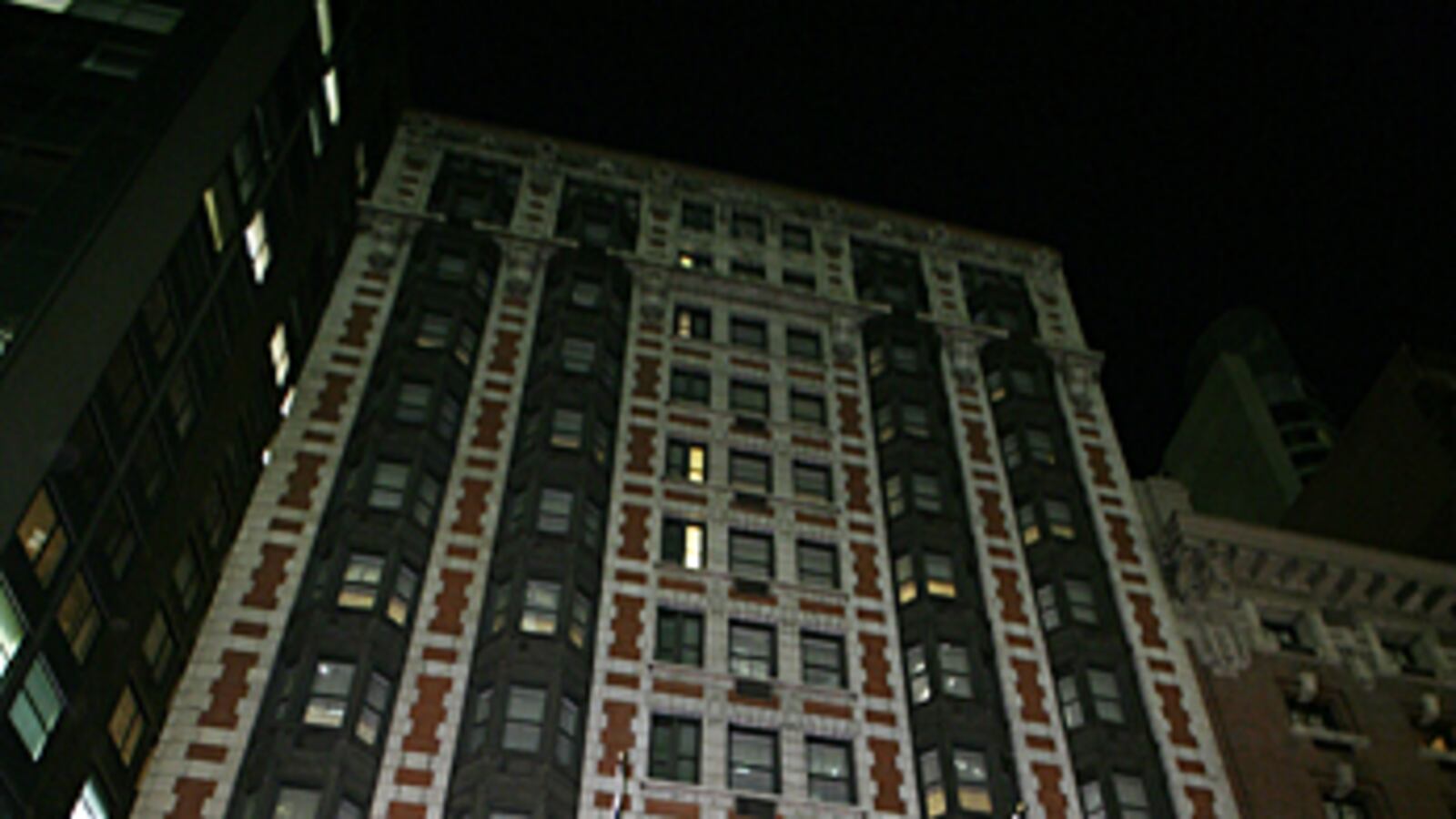 cheats/2010/09/20/nycs-algonquin-to-become-marriott/algonquin-hotel_bvz8ud