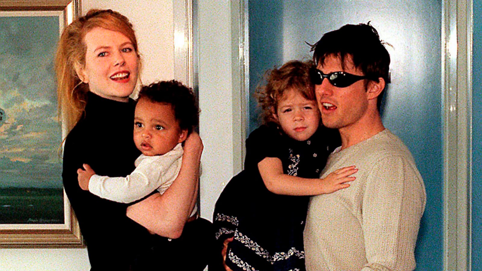 cheats/2012/07/11/ex-cruise-scientology-auditor-speaks/isabella-connor-1996-tom-cruise-life-in-pictures_g4ovri