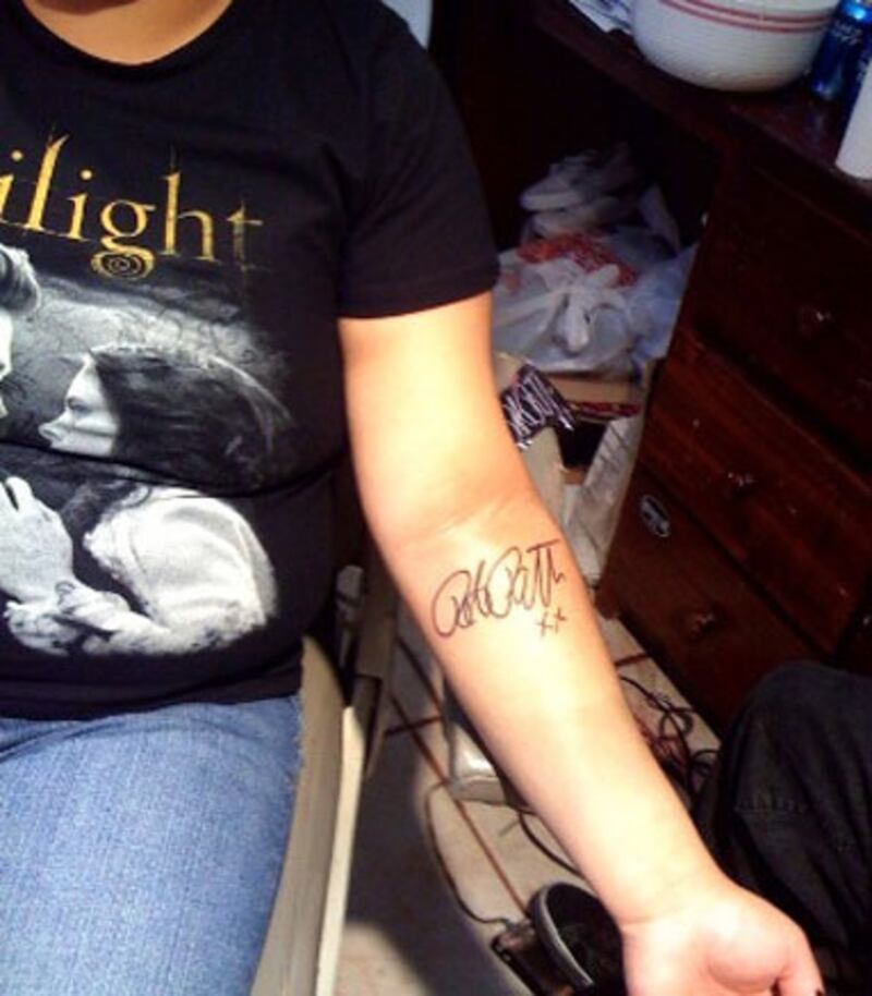 galleries/2009/11/02/twilight-tattoos/twilight-tattoos---karla-dela-cruz_immwi5