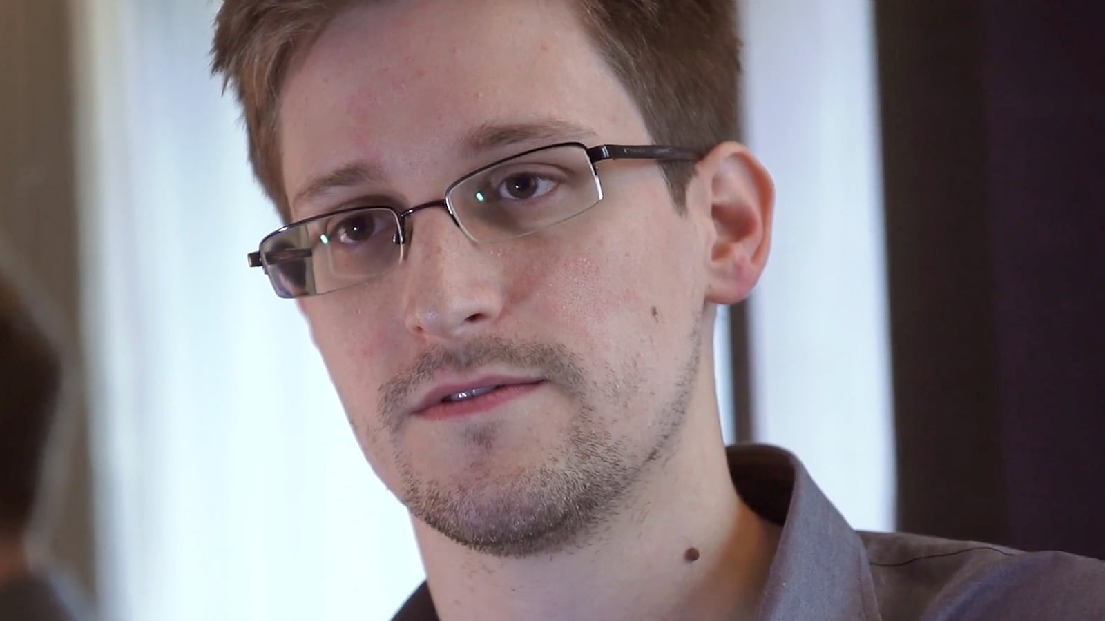 cheats/2014/07/04/hillary-snowden-has-right-to-defense/130610-whistleblowers-snowden-nsa-tease_rxdaix
