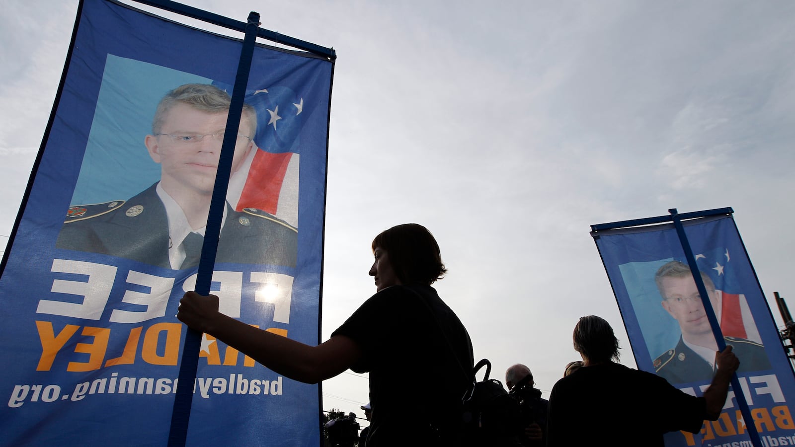 articles/2013/08/22/manning-is-guilty-and-so-is-the-army-that-sent-him-overseas/130821-bradley-manning-tease_c1bx8e