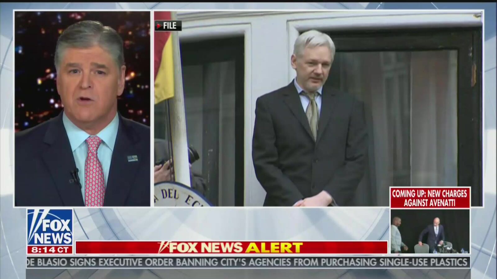 190411-baragona-hannityandassange_sgkwoc