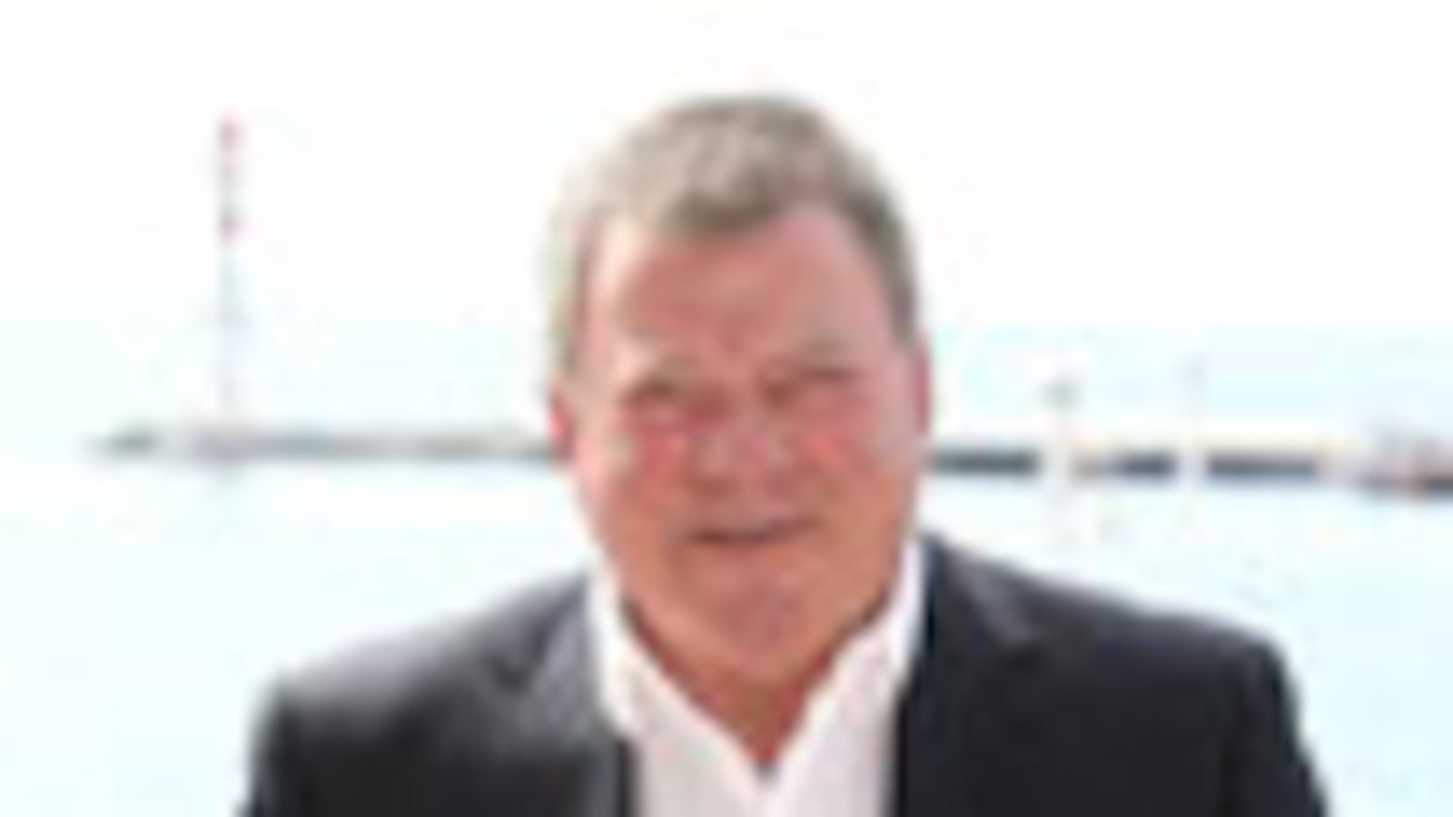 cheats/2010/05/04/shatner-shills-for-pricelinecom/william-shatner_jyda3d