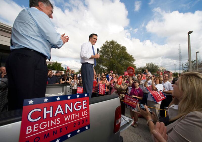 galleries/2010/01/20/was-it-the-truck/truck-campaigning---romney_olrrzr