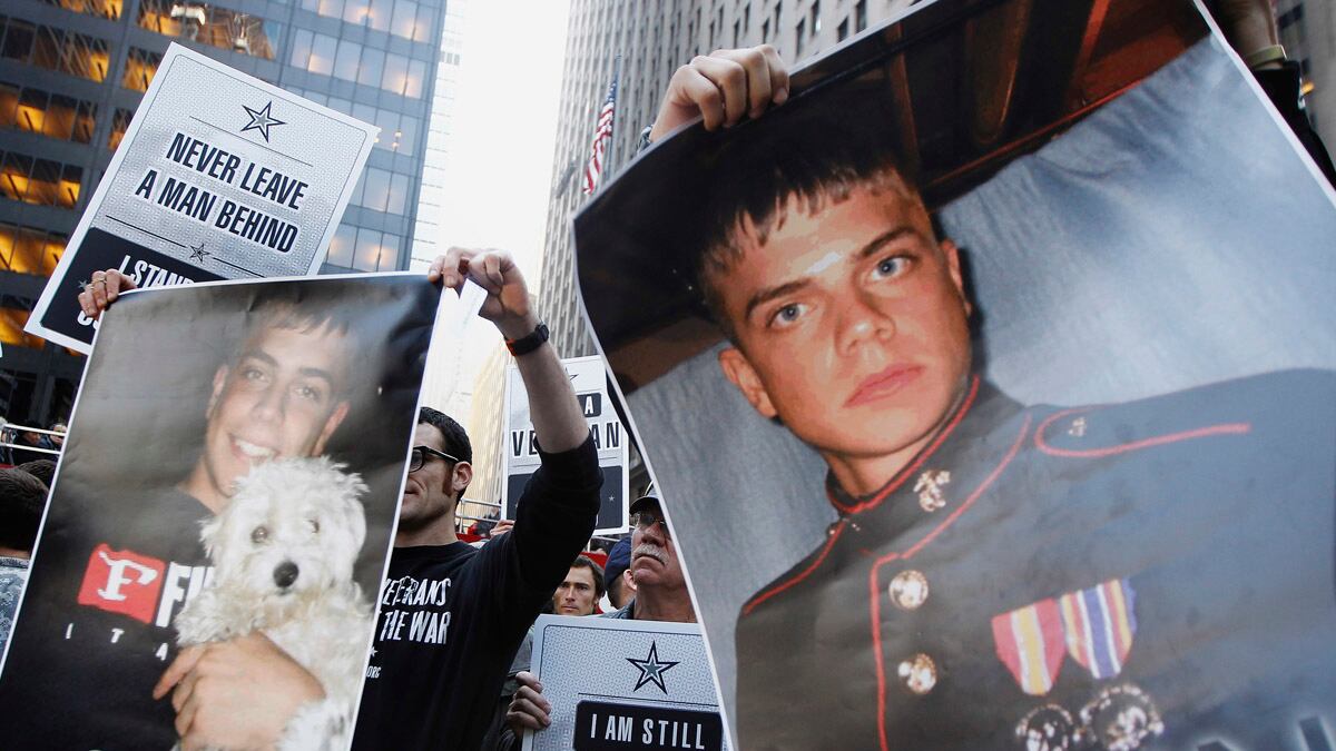 cheats/2011/11/12/scott-olsen-released-from-hospital/scott-olsen-released-cheat_gpctjm