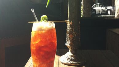 articles/2011/05/20/pirates-of-the-caribbean-4-a-film-inspired-cocktail-with-rum/brown-pirate-cocktails_181958_abekqk