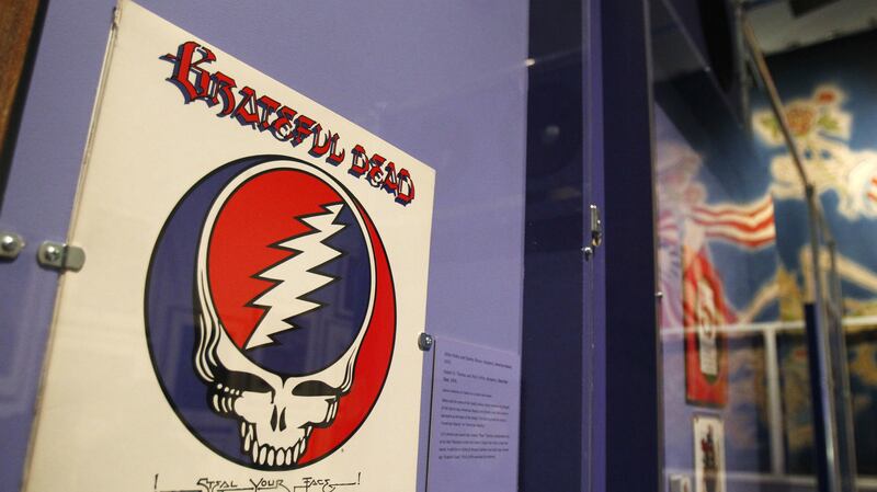 cheats/2015/01/16/grateful-dead-to-reunite-for-last-shows/150116-grateful-dead-cheat_ugl2jn