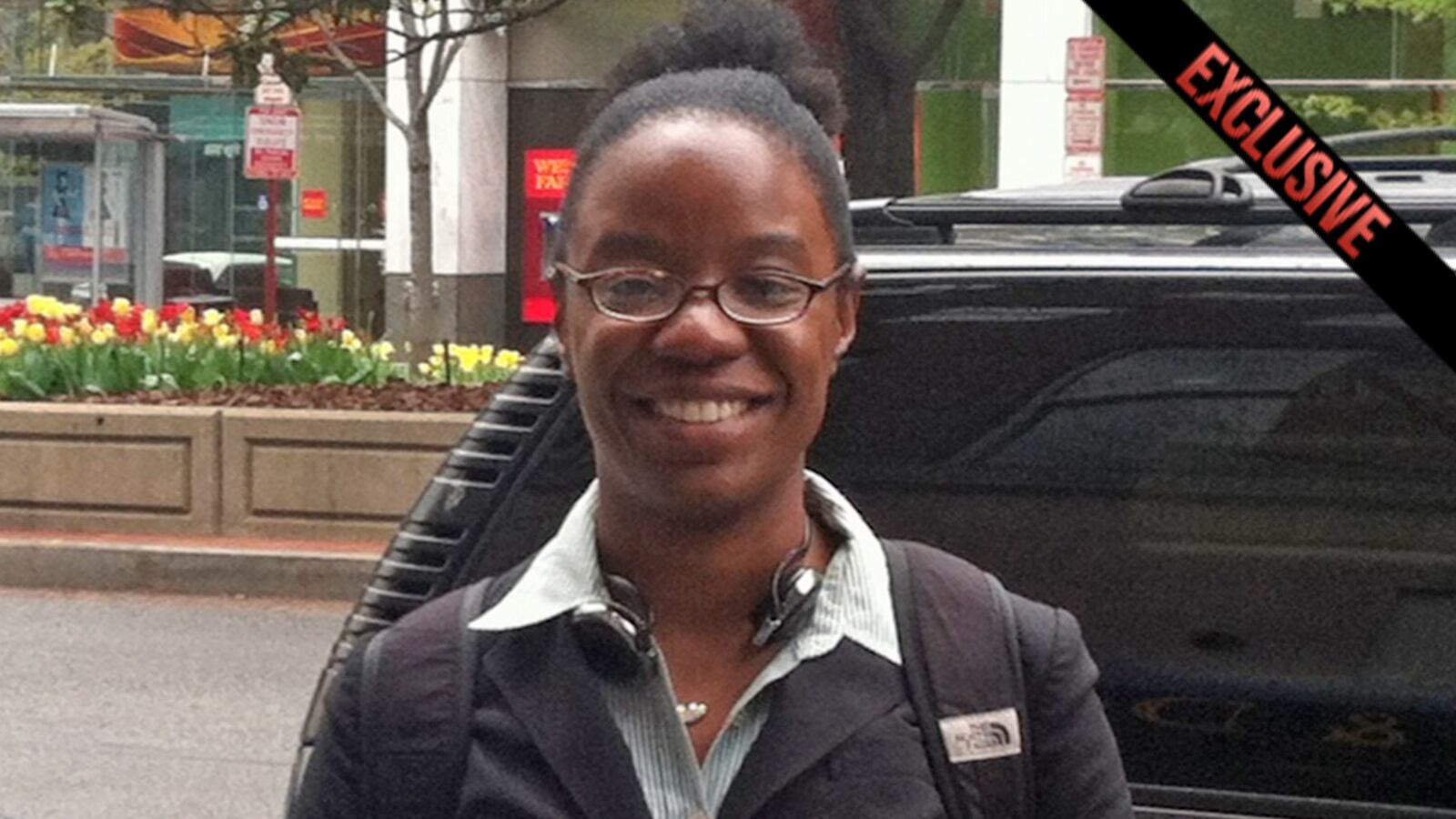 articles/2012/03/29/lynnae-williams-the-cia-spy-who-tweets/twitter-spy-lake_dmegl0