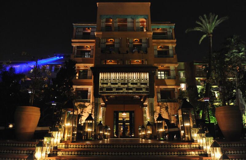 galleries/2009/11/28/la-mamounia-hotel-re-opens/morocco-mamounia-hotel---exterior-night_uvrkwt