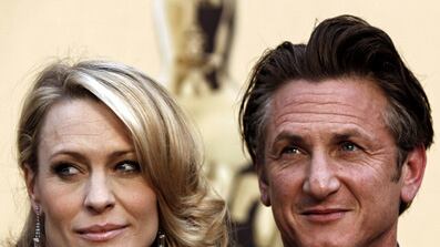 cheats/2009/08/18/sean-penns-divorce-back-on/sean-penn-robin-penn-wright_awlldr