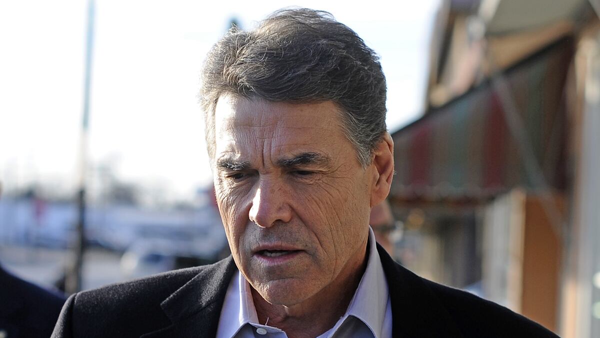 cheats/2011/12/28/perry-changes-views-on-abortion/rick-perry-changes-view-on-abortion-cheat_zt7s2y