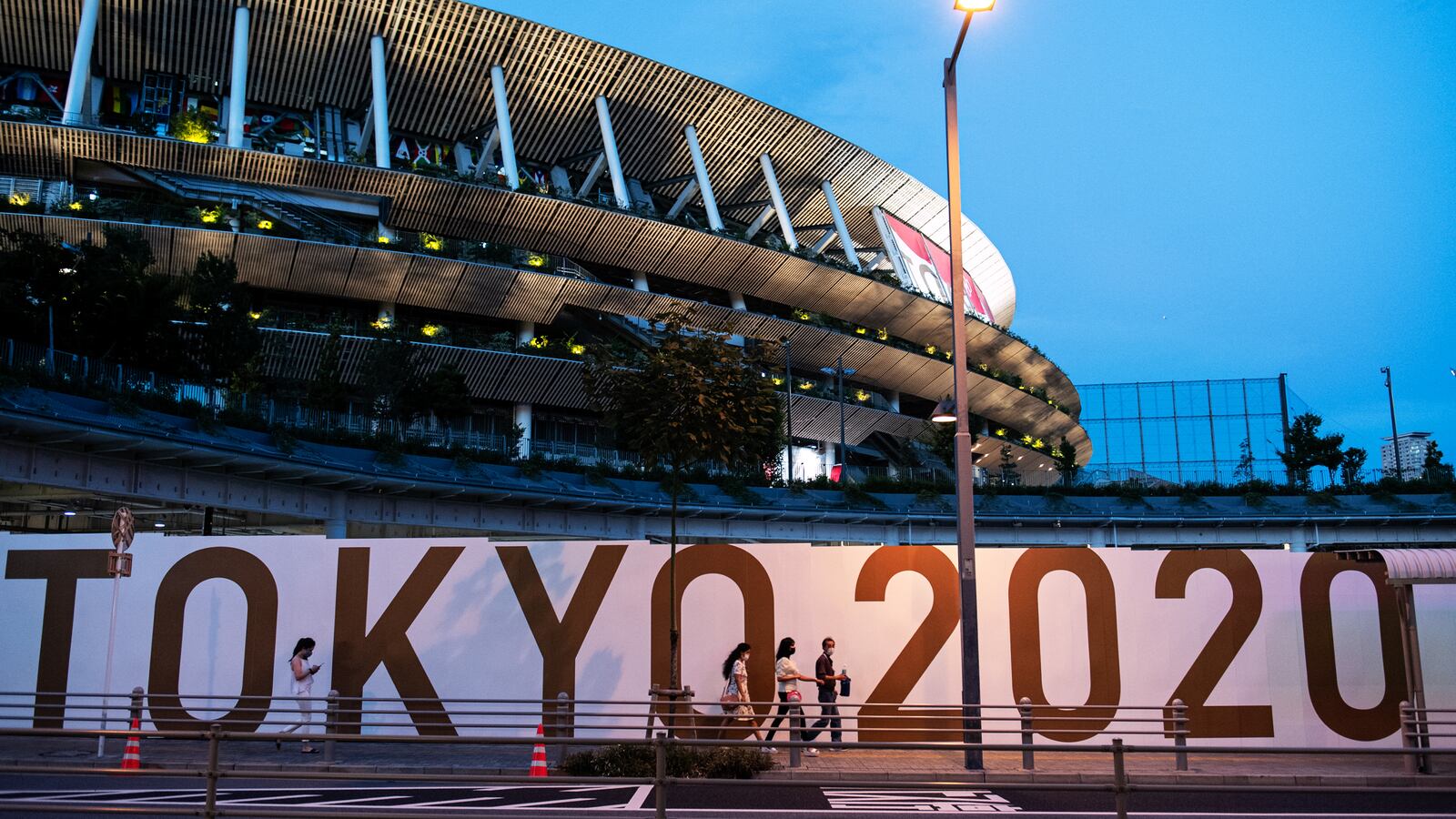 210809-Adelstein-Press-conference-Tokyo-COVID-tease_hyyvpb