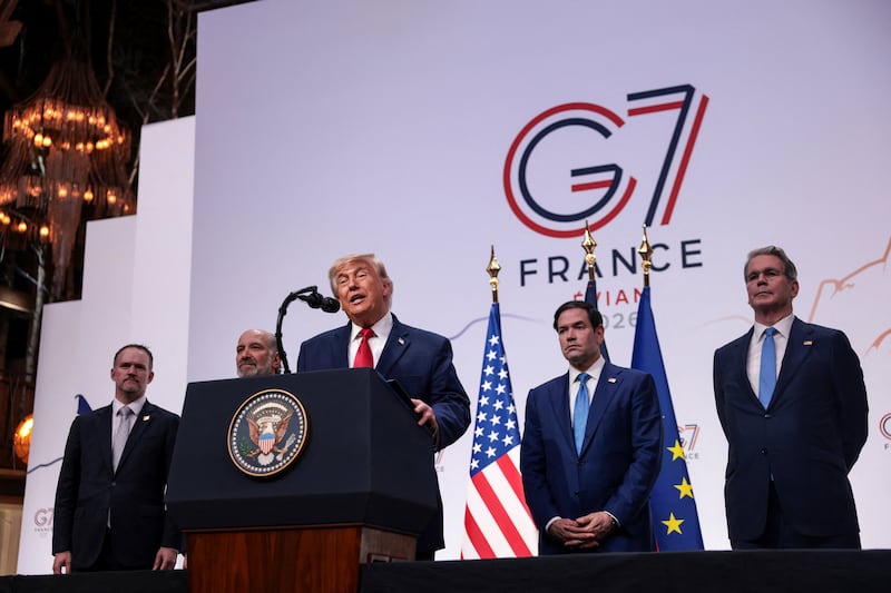 U.S. President Donald Trump, flanked by Treasury Secretary Scott Bessent, Secretary of State Marco Rubio, Commerce Secretary Howard Lutnick and Trade Representative Jamieson Greer, speaks during a press conference, during the G7 Summit in Evian-les-Bains, France, June 17, 2026. REUTERS/Evelyn Hockstein