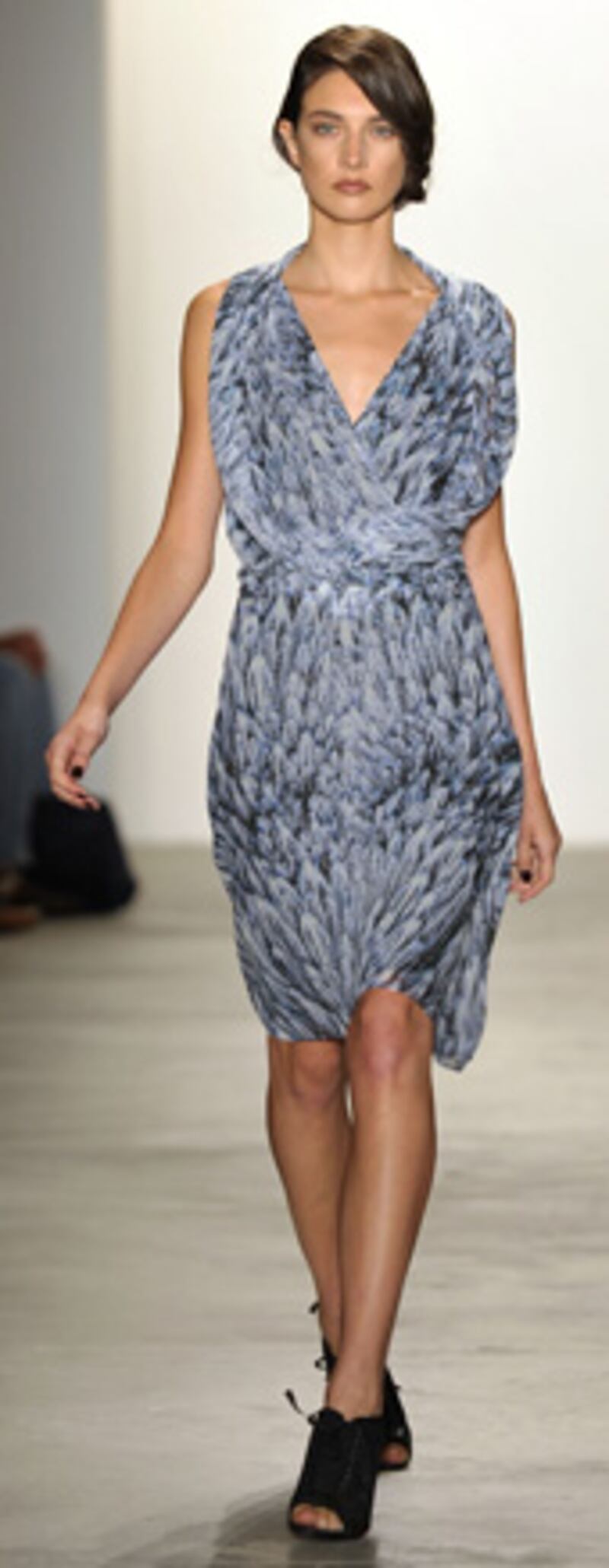 galleries/2009/09/13/ny-fashion-week-day-4/fashion---day-4---18_yecejv