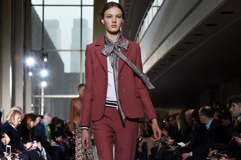 articles/2016/02/16/welcome-to-the-stiletto-cowboy-boot-jeremy-scott-zac-posen-tory-burch-thom-browne-and-rag-bone-at-nyfw/160216-teeman-crocker-nyfw-tory-burch-embed_uszcil