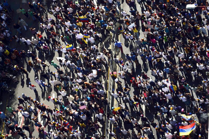 galleries/2014/02/14/venezuela-erupts-in-violence-photos/venezeula-gal-10_zq34lf