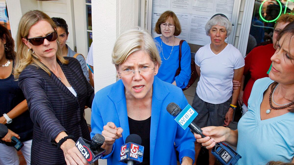 articles/2011/09/14/elizabeth-warren-massachusetts-senate-race-with-scott-brown-could-be-close/elizabeth-warren-campaigns_qv7dfd