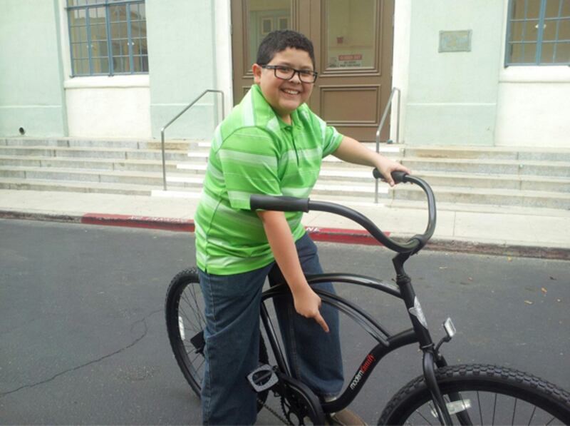 galleries/2011/12/18/jason-segal-britney-spears-chelsea-handler-and-more-celebrity-twitter-pictures/rico-rodriguez-celebrity-twitter-pictures_tglvkx