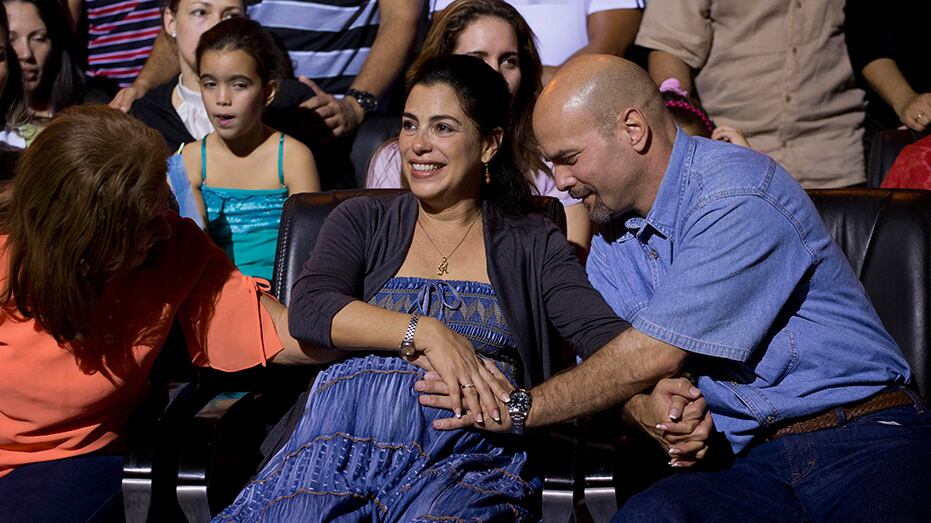 articles/2014/12/28/of-cuban-spies-a-baby-and-a-filmmaker-the-strange-tale-of-the-cuban-five/141226-strochlic-cuba-doc-tease_nlypox