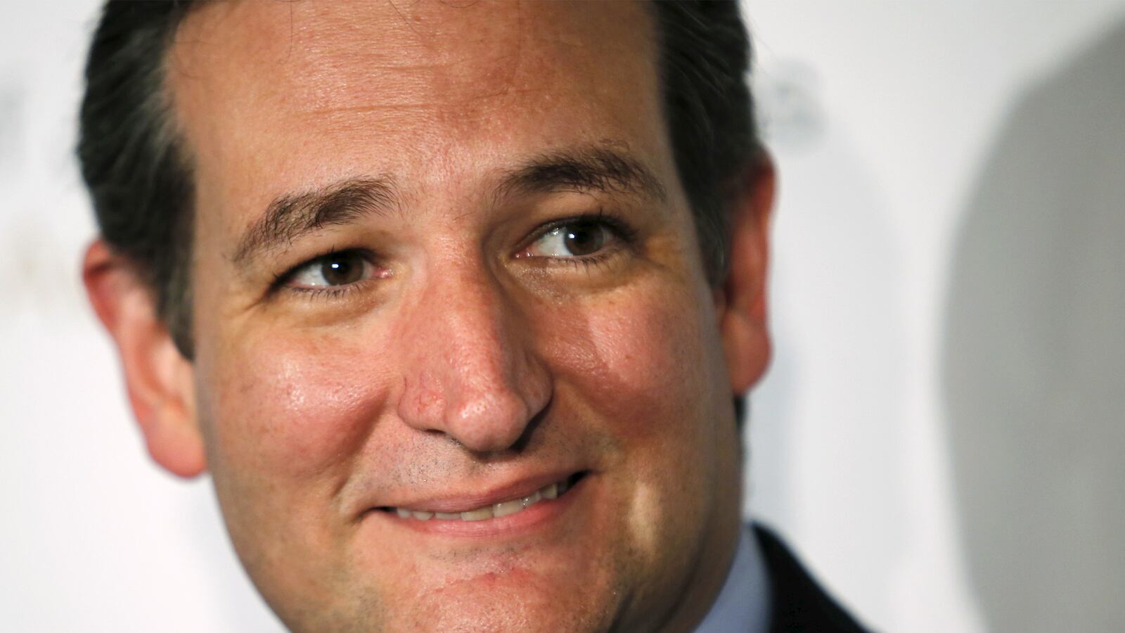 articles/2015/07/10/is-ted-cruz-a-bestselling-author-or-isn-t-he/150710-jones-ted-cruz-tease_hypcfw