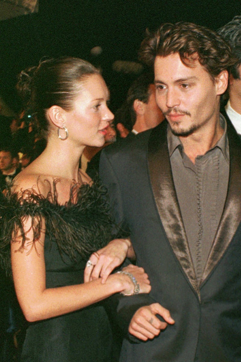 galleries/2011/06/30/kate-moss-wedding-photos-of-her-exes-pete-doherty-johnny-depp-more/depp-moss-gallery_ledivc