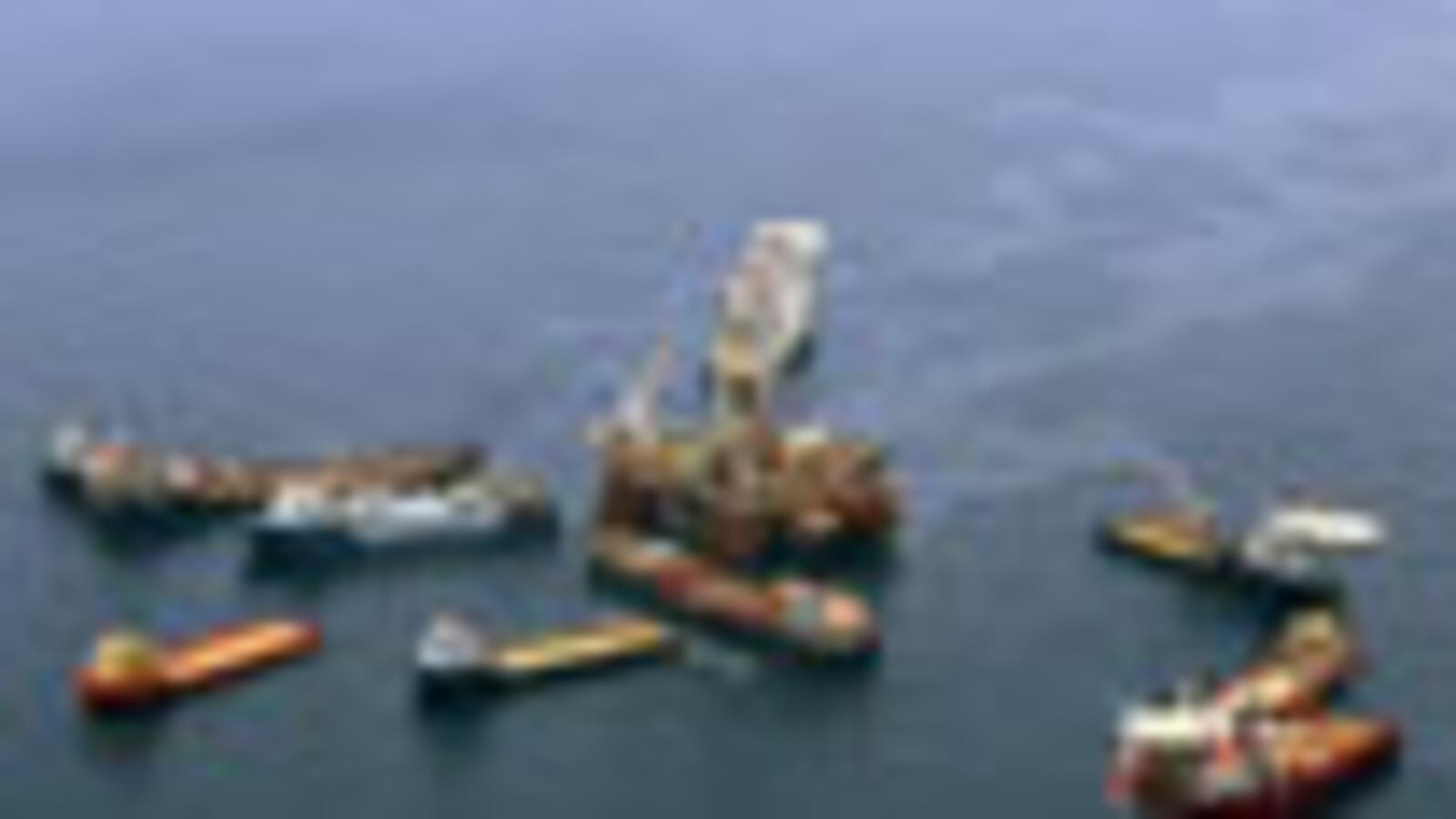 cheats/2010/06/07/oil-cleanup-to-take-years/spill-cleanup_r5dped