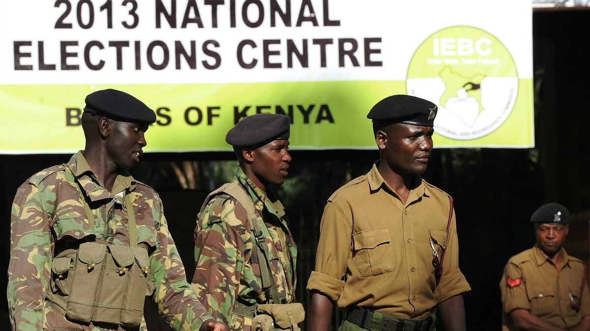 cheats/2013/03/08/kenyatta-narrowly-wins-kenyan-election/030813-kenya-elections-cheat_cluaoz