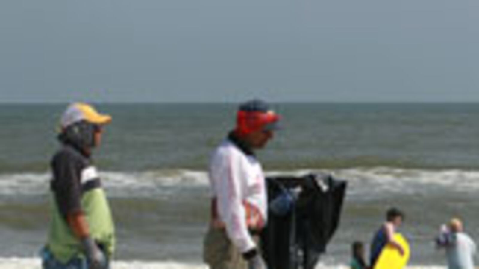 articles/2010/05/19/how-bp-secretly-buys-pr/outzen-bp-locals_101450_ltl0a4