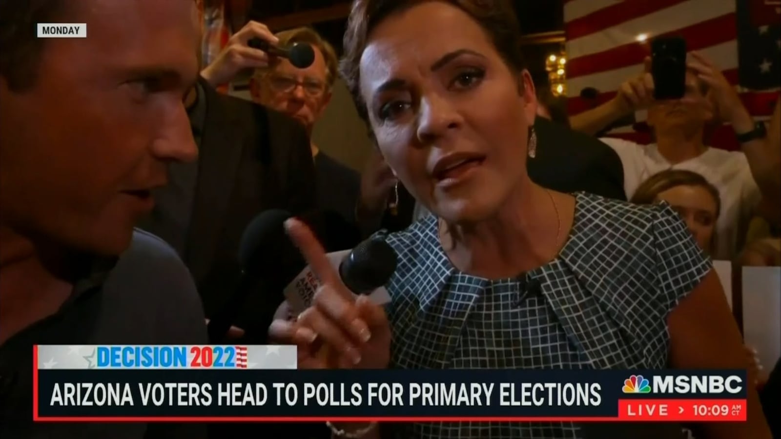 MSNBC_Reports_-_11_00_00_AM_2_ivuafy