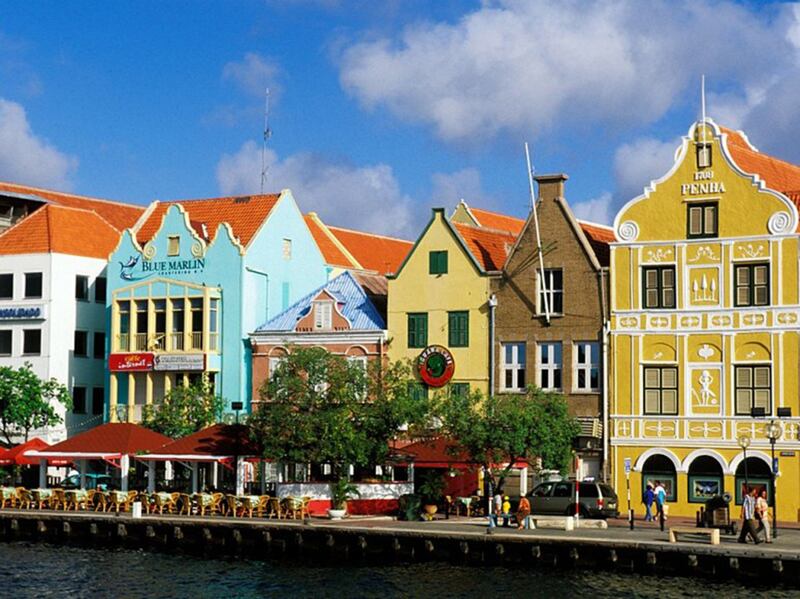galleries/2013/12/06/the-most-colorful-cities-in-the-world-photos/colorful-cities-curacao_vthdhf