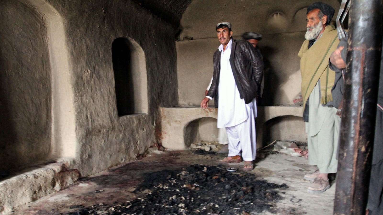 cheats/2012/11/11/afghan-villagers-recount-massacre/afghan-witnesses-testify-against-soldier-bales-cheat_x9fawv