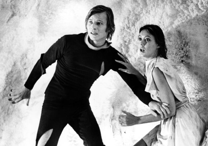 galleries/2011/02/17/fugitive-movies/fugitives---logans-run_gkmvrq