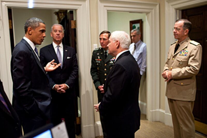 articles/2010/10/10/tom-donilon-and-obamas-war-with-the-pentagon/beinart-obama-pentagon_132718_vdoc7d