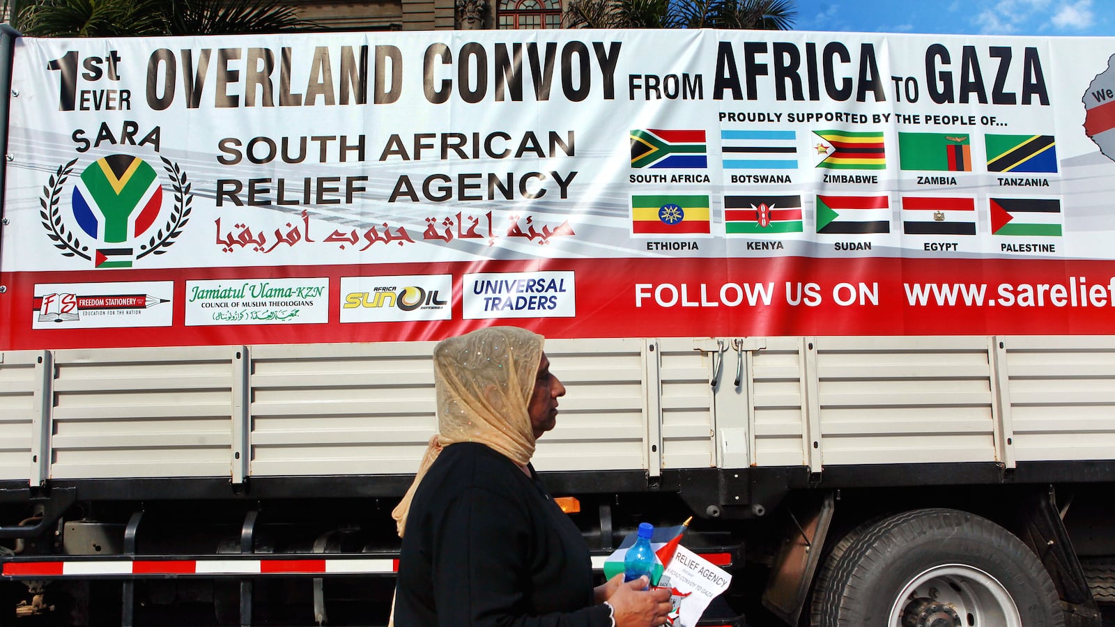 articles/2012/05/23/who-s-racist/south-africa-gaza-convoy-openz_zcimow