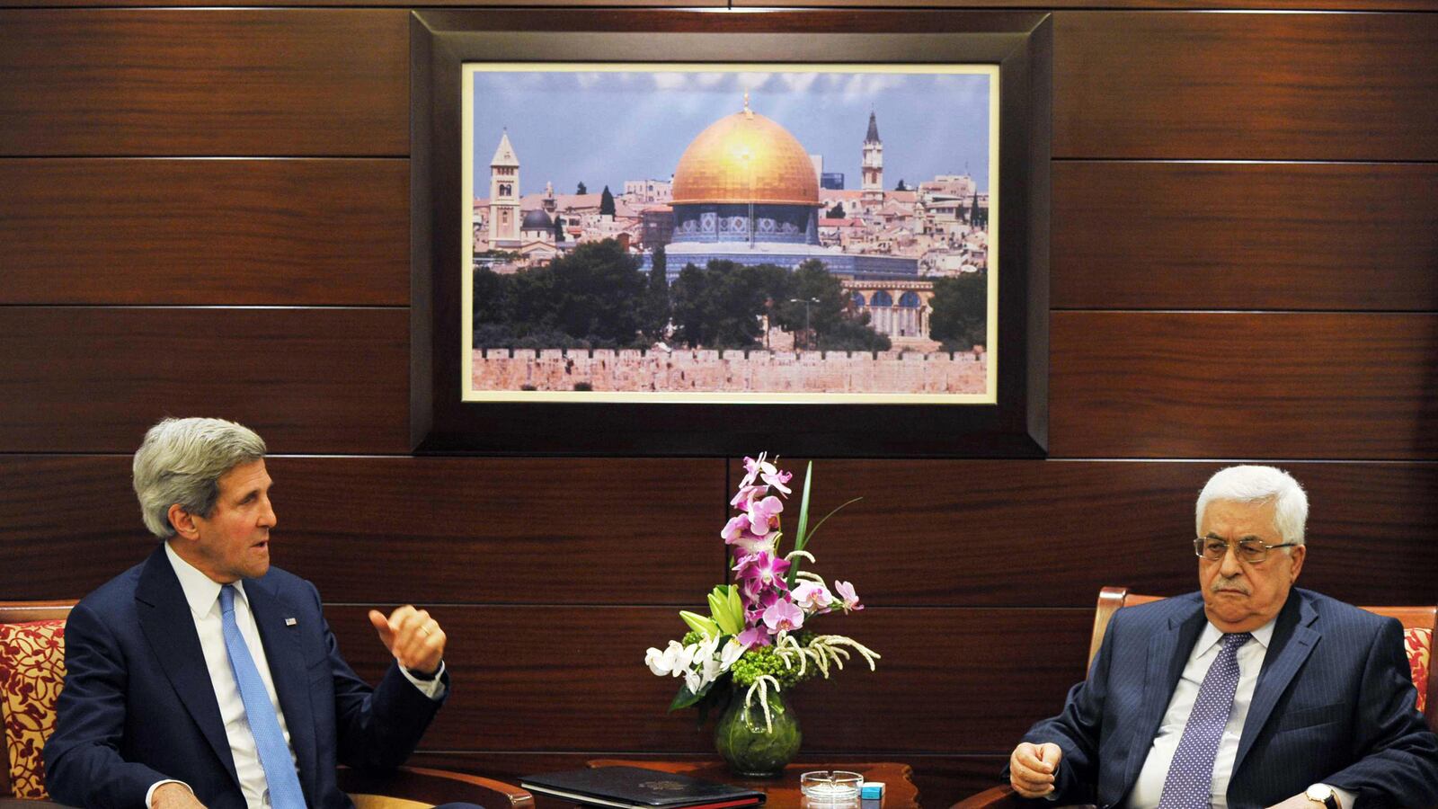 cheats/2013/07/20/israel-to-release-palestinian-prisoners/130720-Palestinian-cheat_sq4cuc