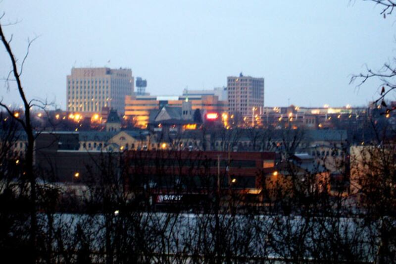 galleries/2012/07/23/best-american-cities-to-buy-a-house-from-minneapolis-to-fargo-photos/best-cities-for-house-purchase-13-appleton-wi_xqjc6y