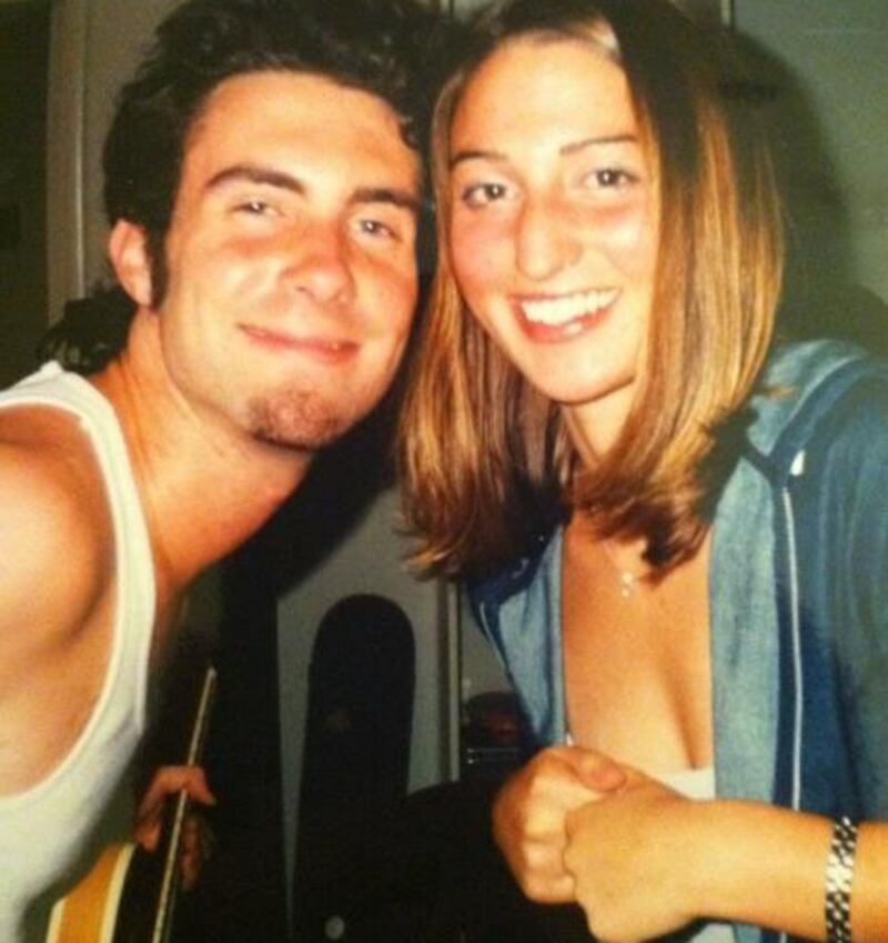 galleries/2012/01/01/best-celebrity-twitter-pictures/twitpics-adam-levine_x5vqvo