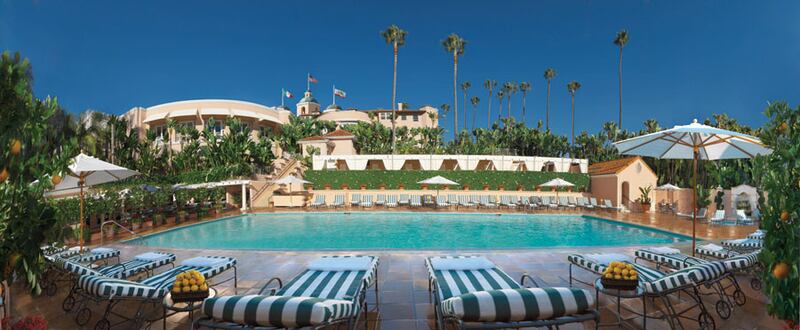 galleries/2010/06/01/hotel-pools/hotel-pools---beverly-hills-hotel_ndz5tj