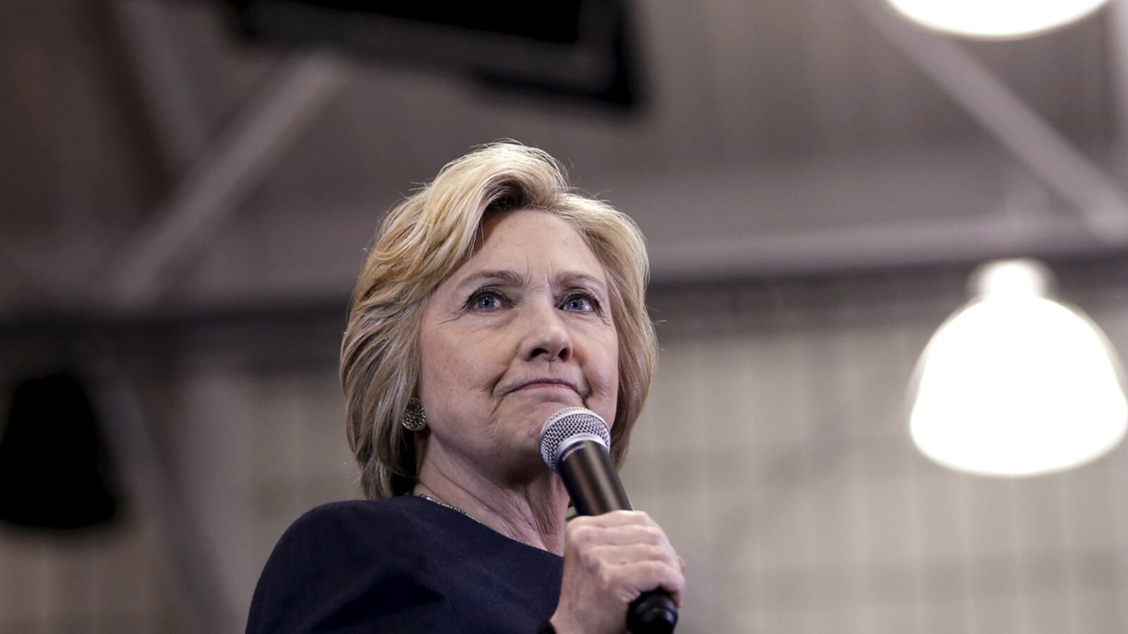 cheats/2016/04/06/clinton-doubts-sanders-is-even-a-dem/160406-hillary-clinton-cheat_wgroir