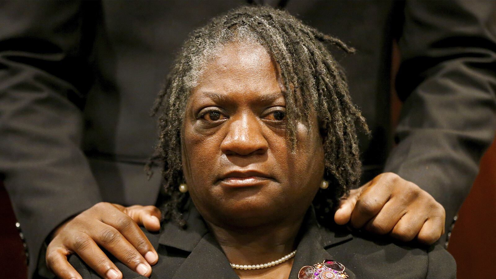 articles/2015/08/04/jonathan-ferrell-asked-for-help-and-cops-killed-him/150803-briquelet-unarmed-black-man-tease_qigrph