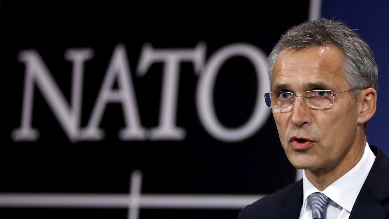 articles/2015/11/16/why-is-nato-a-no-go-in-isis-war/151116-dickey-nato-tease_laytw9
