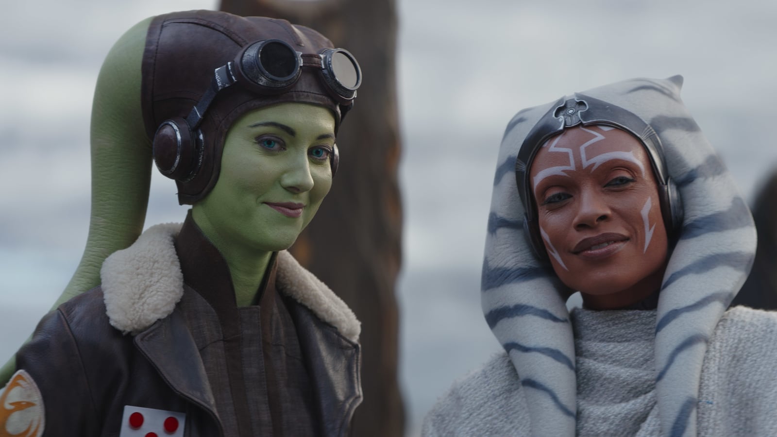 Ahsoka Tano (Rosario Dawson) and Hera Syndulla (Mary Elizabeth Winstead).