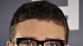 galleries/2010/10/11/celebs-not-on-facebook/not-on-facebook---timberlake_ssfnxj