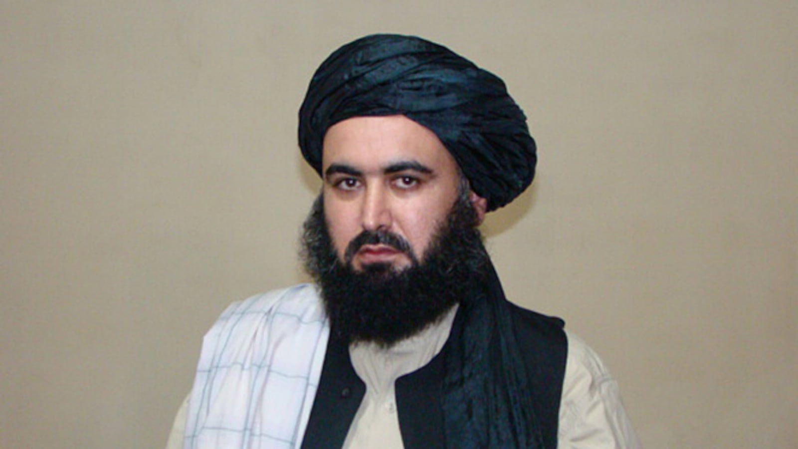 articles/2012/04/25/afghanistan-a-moderate-defies-the-taliban/agha-jan-motasim_ueyvgd